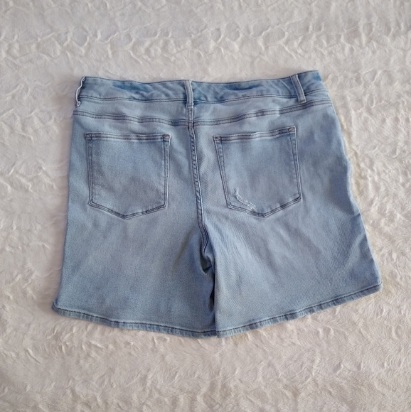 Maurices Plus Size Distressed Shorts - Picture 3 of 5